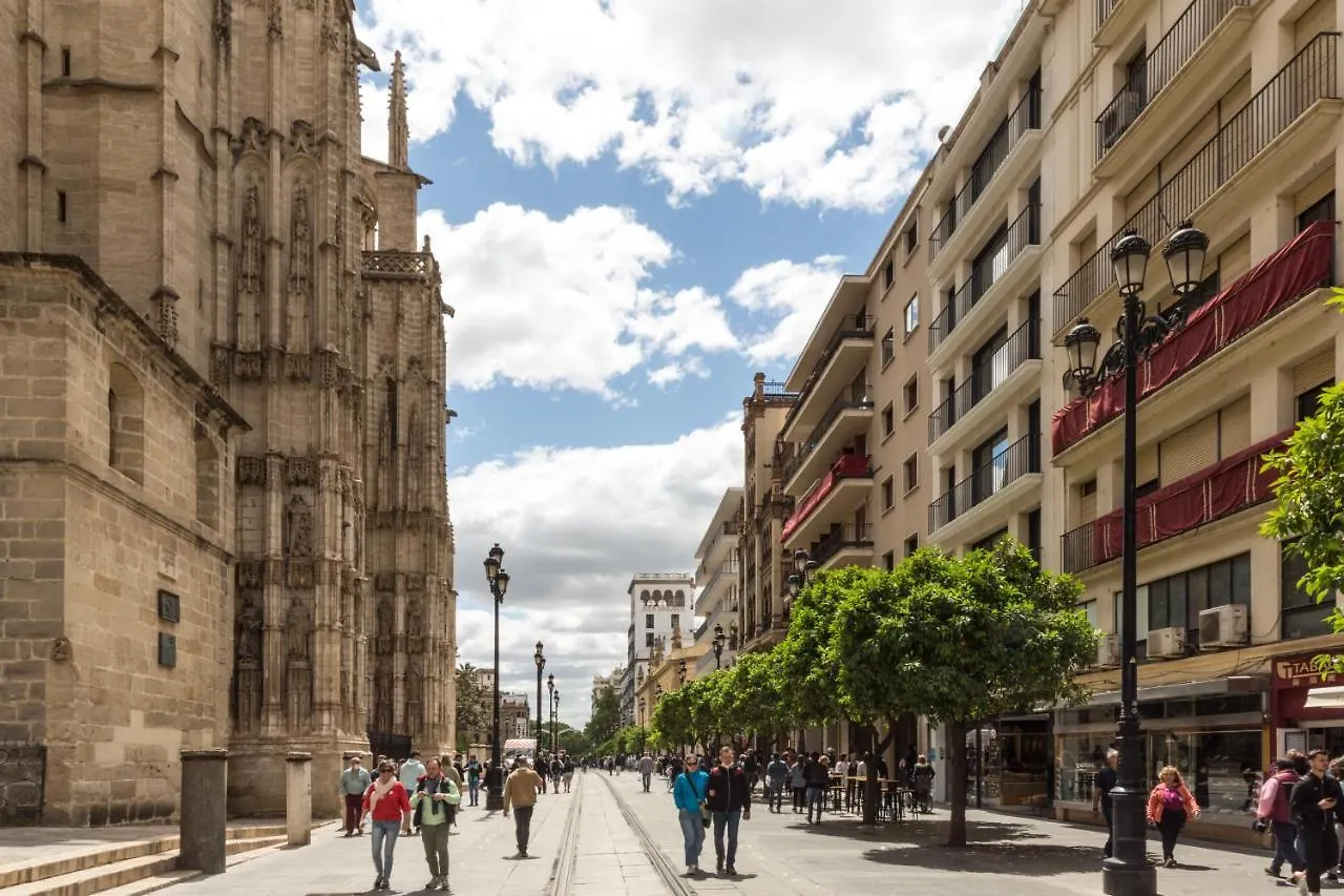 Apartamento Puerta Catedral Suites Sevilla