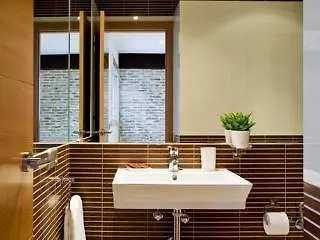 Puerta Catedral Suites Seville Apartment